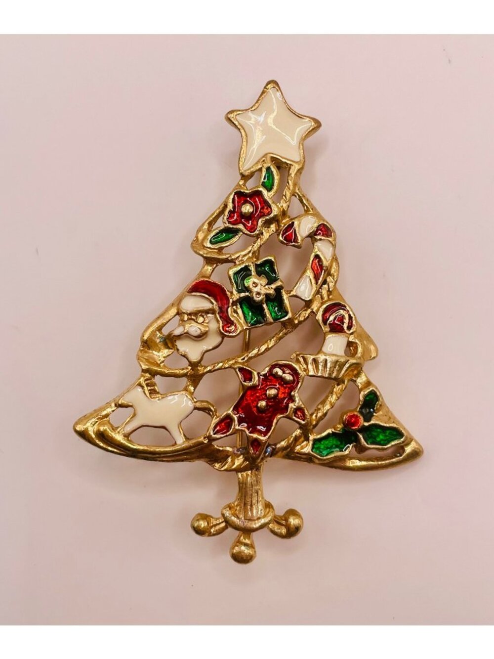 Vintage Gold Tone Openwork Enamel Christmas Tree Brooch Pin -10B